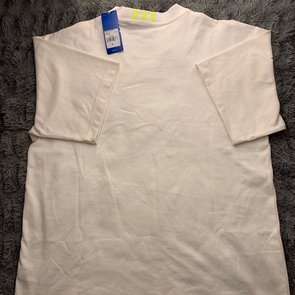 Adidas Silicone Print T-Shirt - Picture 4 of 5